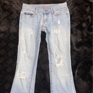 Low Rise jeans from 2000’s